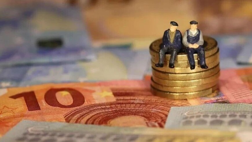 管家婆期期精准选一肖2025曾道人一句真言,迪迦得了MVP,收益成语分析落实_静态版V10.75